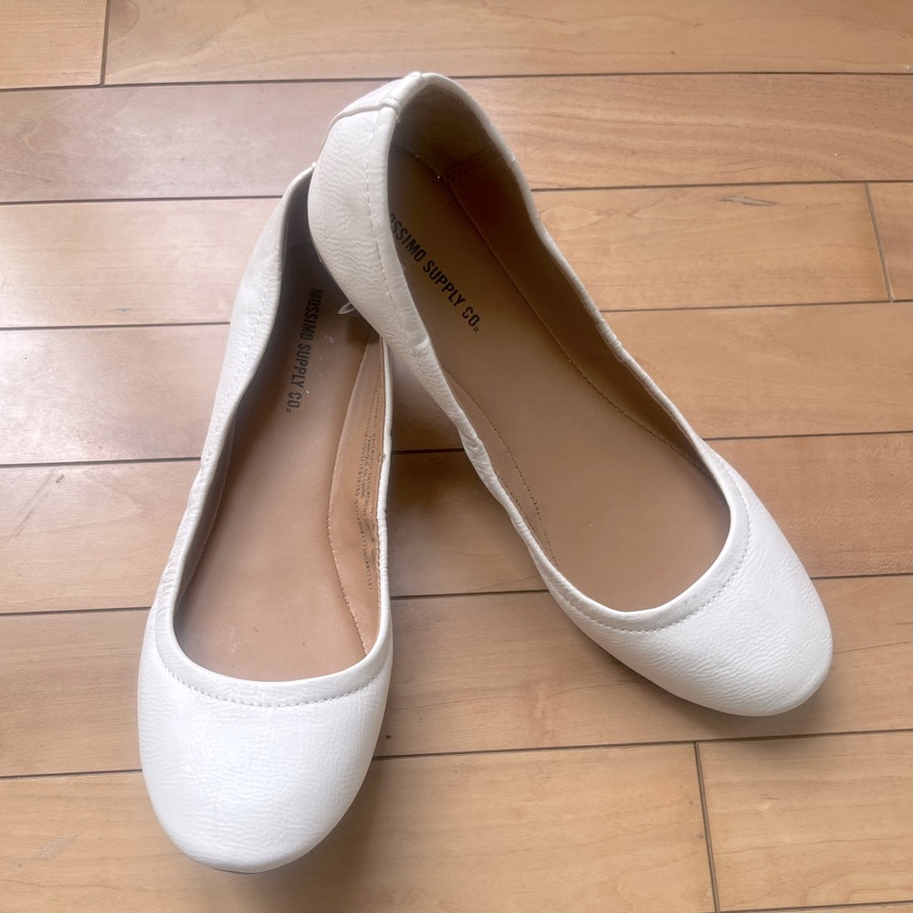Mossimo Supply Co Flats 6.5